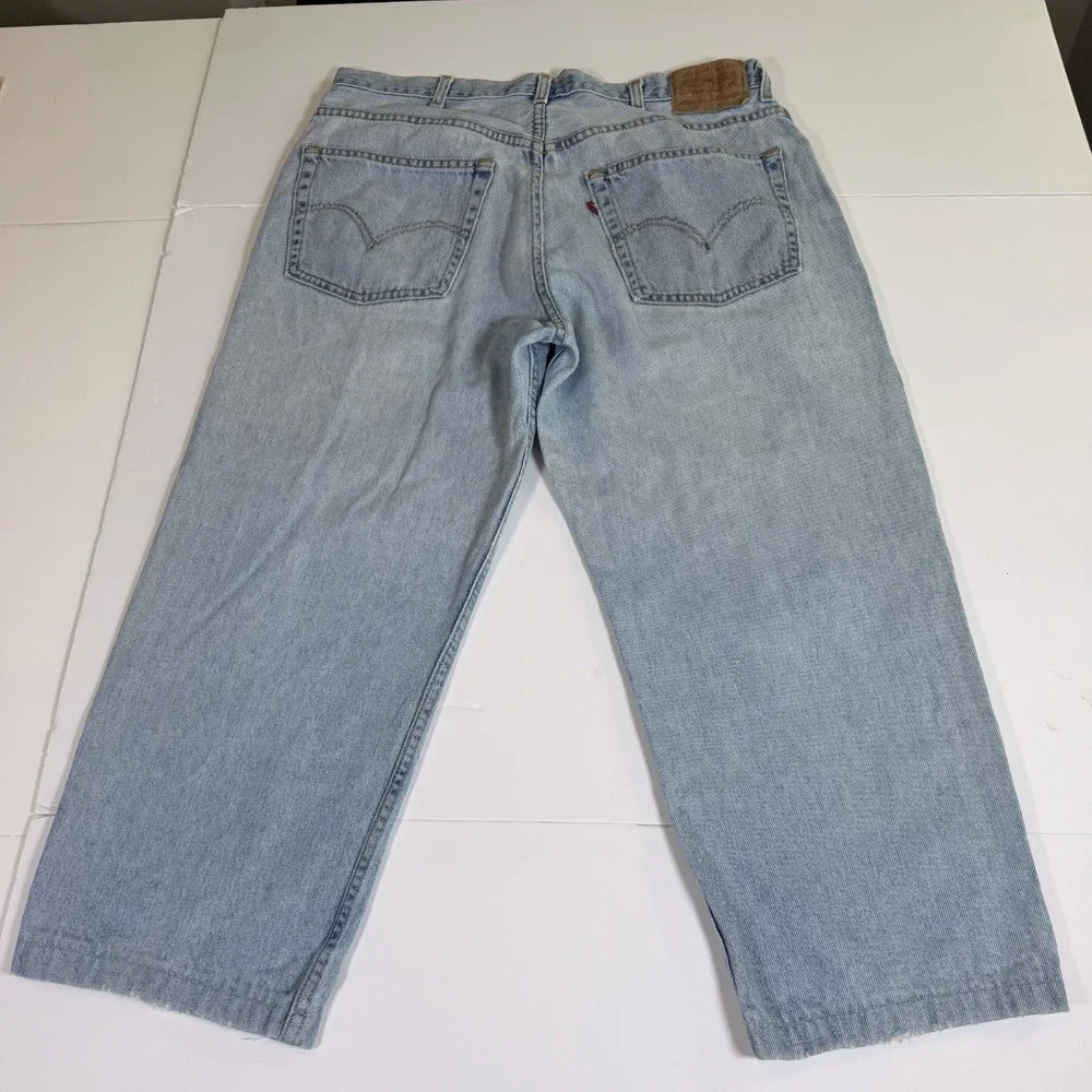 Levi's 550 Cropped Jeans Mens 38x29 Blue Denim Cotton Distressed Relaxed Fit